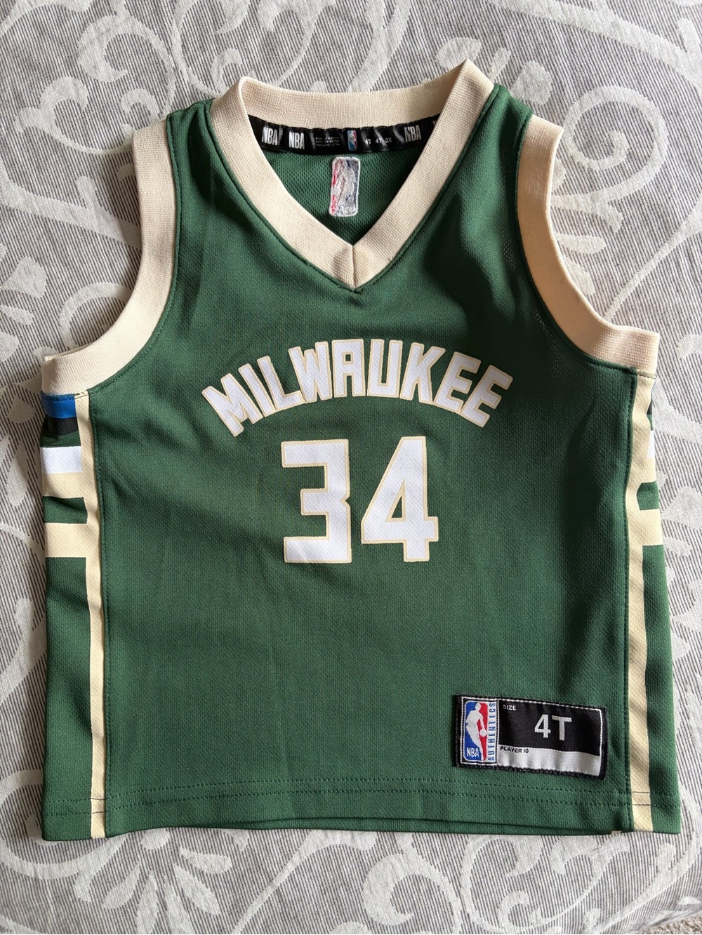 4T Milwaukee Bucks Jersey